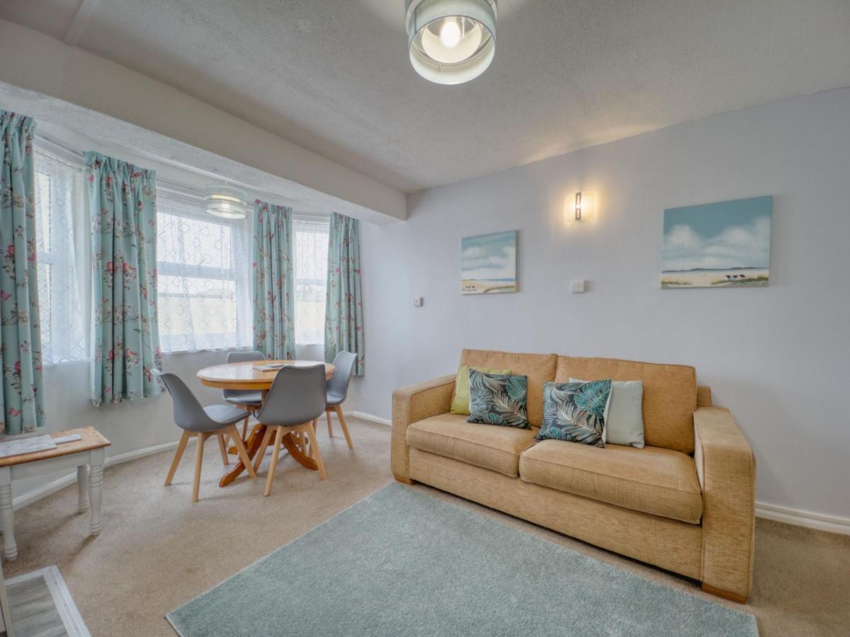 Apartment 7 - 1 Bedroom Sea Front Location - Step Free Access From Rear - Free Parking Paignton Bagian luar foto